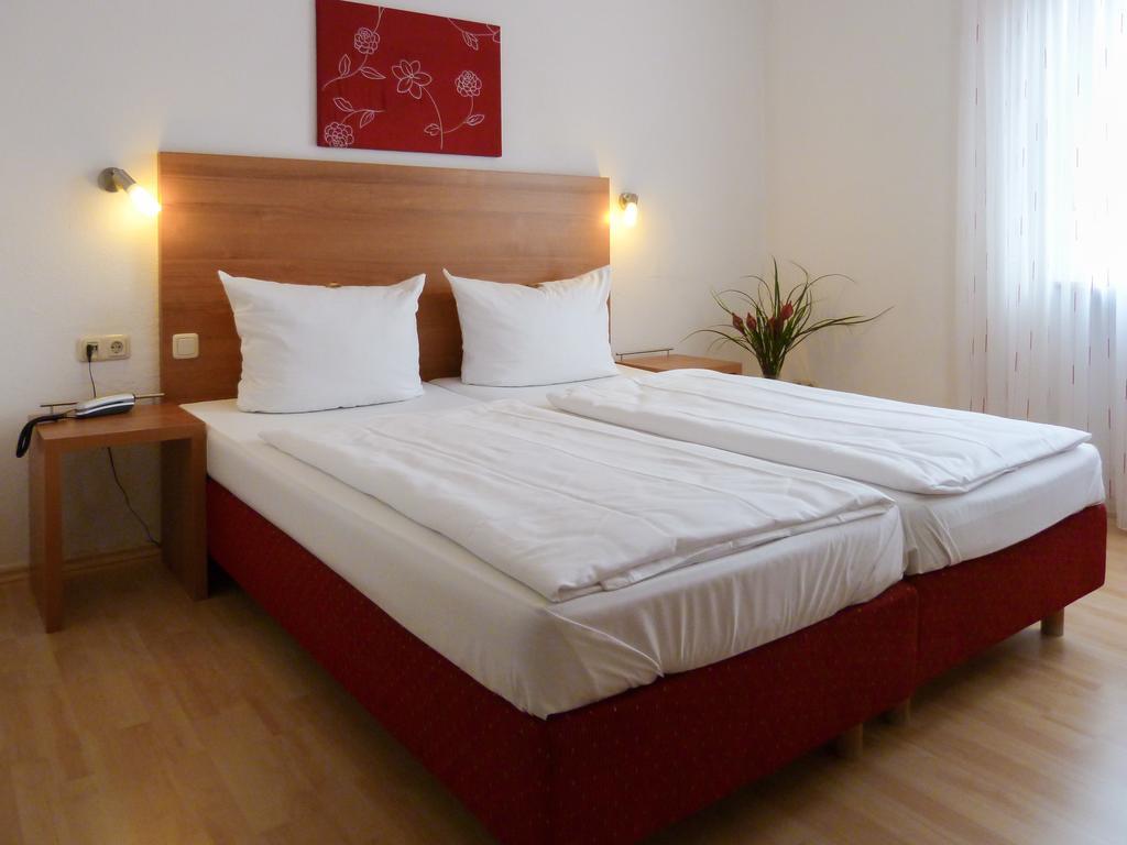 וואלדקרייבורג City Hotel מראה חיצוני תמונה